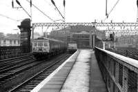 Class 303s at Glasgow Central in March 1974 with unit 022 on the left departing for Wemyss Bay.<br><br>[John McIntyre 26/03/1974]