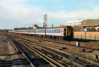 London bound service arriving at Basingstoke on 26 January 1990.<br><br>[John McIntyre 26/01/1990]