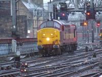 37406 Saltire Society on the approach to Glasgow Central to collect the Caledonian Sleeper.<br><br>[Graham Morgan 22/02/2007]