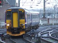 156476 pulling into Glasgow Central.<br><br>[Graham Morgan 03/03/2007]