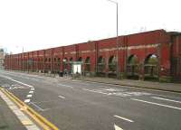 View east along Duke Street on 18 March 2007 showing the surviving north wall of the former High Street goods depot. [See image 50168]<br><br>[John Furnevel 18/03/2007]