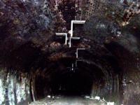 Entering the portal of Bridgeton Central tunnel... Those things hanging down had the Overhead Wires connected to them.<br><br>[Colin Harkins 29/03/2007]