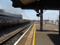 71000 heads west from Reading towards Bristol with <I> The Great Britain </I> railtour which will visit Cornwall, Wales and Scotland in the days ahead.<br><br>[Michael Gibb 06/04/2007]