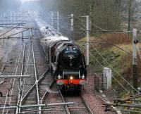 <I>The Great Britain</I> arrives at Abington on the evening of 9 April 2007 behind 6233, in fine misty rain and rapidly fading light. <br><br>[John Furnevel 09/04/2007]