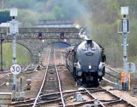 Signal check for <I>Great Britain</I> special just south of Perth station, with fireman at phone. John Cameron can be seen in tammy looking from cab window.<br><br>[Brian Forbes 10/04/2007]