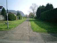 Closed NBR line where Greenhead Road Dumbarton crosses, looking East.<br><br>[Alistair MacKenzie 14/04/2007]