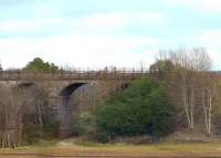 Grab shot of viaduct at Luncarty from the southbound A9.<br><br>[Brian Forbes 22/04/2007]