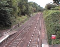 Invergowrie looking west towards Longforgan from the footbridge. An old longer platform can be seen to the left.<br><br>[Brian Forbes //2006]