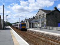 Glasgow train races through Blair Atholl.<br><br>[Brian Forbes 15/05/2007]