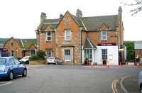 Station building and forecourt at Dunbar. May 2007.<br><br>[John Furnevel 16/05/2007]