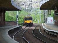 318254 departing Paisley Gilmour Street heading for Largs<br><br>[Graham Morgan 22/05/2007]