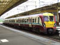 334014 sitting at Platform 3 at the head of a two unit set<br><br>[Graham Morgan 22/05/2007]