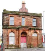 South side of Saltcoats station in May 2007 looking east at the former offices/station masters house between the platform (left) and Vernon Street. <br><br>[John Furnevel /05/2007]