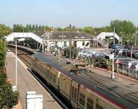 Glasgow bound train arrives from Largs at Kilwinning in May 2007.<br><br>[John Furnevel 03/05/2007]