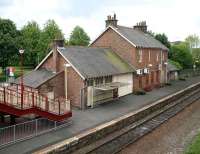 Maybole station, platform side, view southeast in May 2007.<br><br>[John Furnevel 31/05/2007]