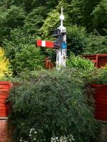 Nice touch! Ornament in a garden off Colinton Road, Edinburgh, July 2007.<br><br>[John Furnevel 16/07/2007]