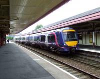 170415 with the 1431 service to Inverness stands at Aviemore on 6 July 2007.<br><br>[Graham Morgan 06/07/2007]