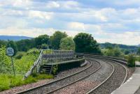 Curved masonary viaduct immediately south of Dunfermline Town station.<br><br>[Brian Forbes 24/07/2007]