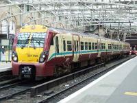 334038 at Platform 11<br><br>[Graham Morgan 30/06/2007]