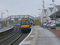 The 1406 turbostar for Glasgow loading at Montrose.<br><br>[Brian Forbes 14/08/2007]