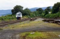 Looking south at Ardgay showing the abolished Ardgay South signalbox.<br><br>[Ewan Crawford //1989]