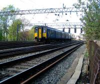 150223 heads south from Preston on 18 April with a service to Colne.<br><br>[John McIntyre 18/4/2007]