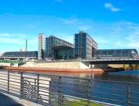 The magnificent Berlin Hauptbahnhof, photographed in September 2007. Without doubt one of the finest modern stations in Europe.<br><br>[Michael Gibb 07/09/2007]