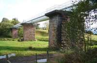 View east over Drymen Viaduct in October 2007 showing the old piers now supporting the pipeline and walkway.<br><br>[John Furnevel 11/10/2007]