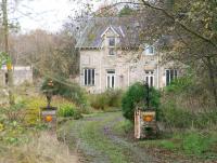 Mixed signals adorn the gateposts at Penton on 3 November 2007. View is north east along the driveway.<br><br>[John Furnevel 03/11/2007]