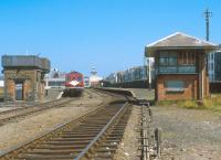 A train for Belfast stands at Portrush in 1988.<br><br>[Bill Roberton //1988]