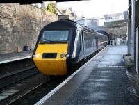 Aberdeen bound HST arrives at Haymarket platform 2 on 20 December.<br><br>[John Furnevel /12/2007]