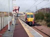 Southbound 334 020 arrives at Chatelherault on 8 March 2008 with a service for Larkhall.<br><br>[David Panton 08/03/2008]