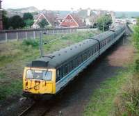 305 517 leaves North Berwick for Edinburgh in May 1995.<br><br>[David Panton /05/1995]