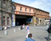 View east at Paisley Gilmour Street on 8 June 2008.<br><br>[Veronica Inglis 08/06/2008]