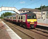 320 317 at Bowling on 14 June with an Airdrie service.<br><br>[David Panton 14/06/2008]