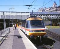 HST at the east end of Waverley in July 1993 as part of a trial involving coupling gear.<br><br>[Peter Todd /07/1993]