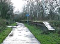 Remains of Murrayfield station in 2005, looking south towards Coltbridge Junction.<br><br>[John Furnevel 09/01/2005]