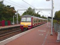 320 305 calls at Coatdyke with an eastbound service for Drumgelloch on 15 September 2007.<br><br>[David Panton 15/09/2007]