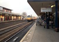 A northbound container train hauled by a class 47 runs through the centre road at Oxford in September 1991. <br>
<br><br>[John McIntyre /09/1991]