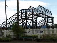 A one off. Old footbridge between the platforms at Errol (closed 1985) - only the metal framework survives.<br><br>[Brian Forbes 29/08/2008]