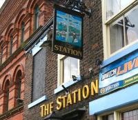 Station local in Ousegate, Selby on 29 September 2008. Interesting pub sign. <br><br>[John Furnevel 29/09/2008]