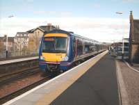 A Sunday Dundee - Edinburgh train formed by 170 460 calls at Ladybank on 1 April 2007.<br><br>[David Panton 01/04/2007]