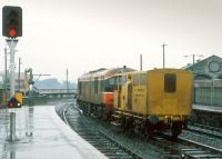A CIE engineers train in the rain at Drogheda in 1993<br><br>[Bill Roberton //1993]