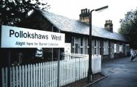 The southbound platform at Pollokshaws West in September 1985. <br><br>[David Panton /09/1985]