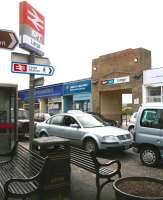 Entrance to Largs station from Main Street in May 2007.<br><br>[John Furnevel 17/05/2007]