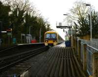 465923 runs eastbound through Stone Crossing station on 8 December with a service to Gravesend.<br><br>[John McIntyre 08/12/2008]