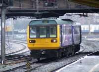 142005 pulls into Platform 2 at Preston with a service for Colne on 7th January 2009.<br><br>[Graham Morgan 07/01/2009]