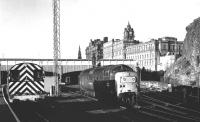 Deltic 55016 <I>Gordon Highlander</I> at the east end of Waverley on 16 November 1981.<br>
<br><br>[Peter Todd 16/11/1981]