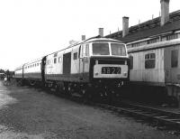 A <I>Hymek</I> stands at Didcot in February 1985.<br><br>[Peter Todd 17/02/1985]