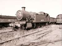 4253 stands in the scrapyard at Barry in February 1986.<br><br>[Peter Todd 27/02/1986]